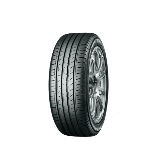 Yokohama 225/45R18 AE51 BluEarth (Japan)